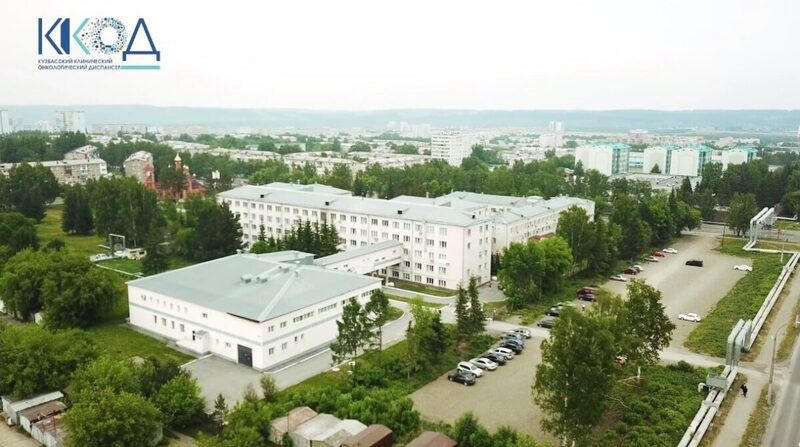 Кузбасские онкологи выполнили технически сложную операцию для спасения 67-летнего пациента