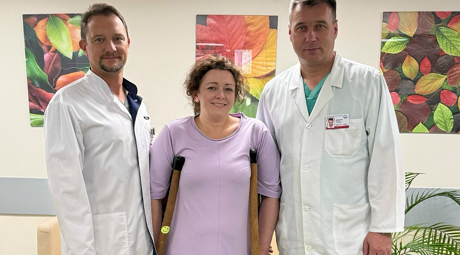 В Калужской областной клинической больнице пациентке заменили сустав с нетипичной анатомией