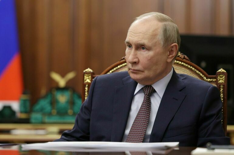 Поздравление Президента РФ Владимира Путина с Днём медицинского работника