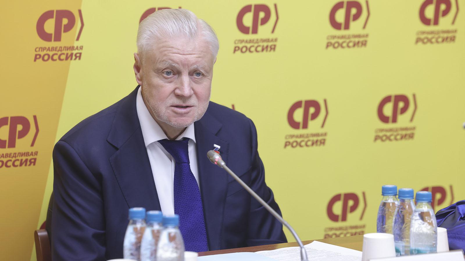 Депутат Миронов предложил сажать за поддельный диплом врача